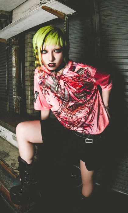 INVASION CLUB Mukade Onna | T-SHIRT - Image 9