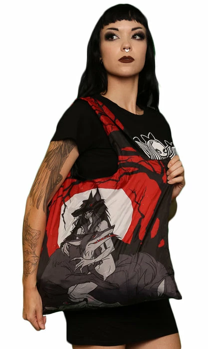 BESERK CLOTHING Queen Of Wolves | REUSABLE TOTE BAG