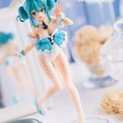 COLLECTABLES Hatsune Miku White Rabbit | BICUTE BUNNIES FIGURE