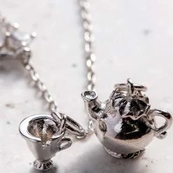 DISNEY X SHORT STORY Disney Chip & Mrs Potts [Silver] | NECKLACE*
