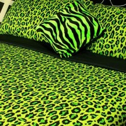 HELLS BLANKETS Acid Leopard | QUEEN QUILT SET
