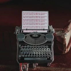 LIVELY GHOSTS Stephen King Lovers [Black] | PIN