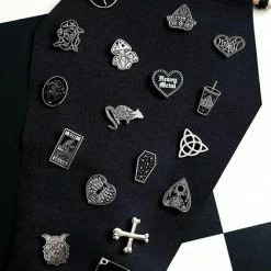 MYSTICUM LUNA Coffin | PIN FLAG