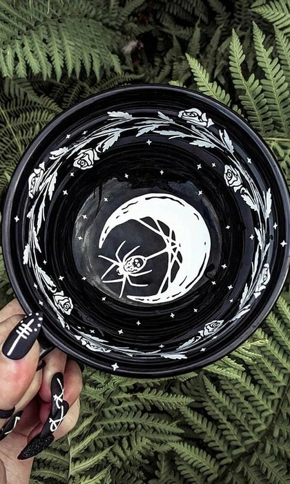 ROGUE AND WOLF Black Widow | MUG" - Image 4