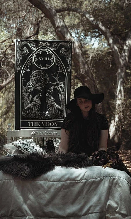 THE PRETTY CULT The Moon | TAPESTRY - Image 2