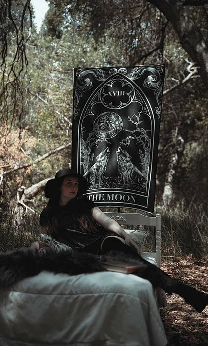 THE PRETTY CULT The Moon | TAPESTRY - Image 4