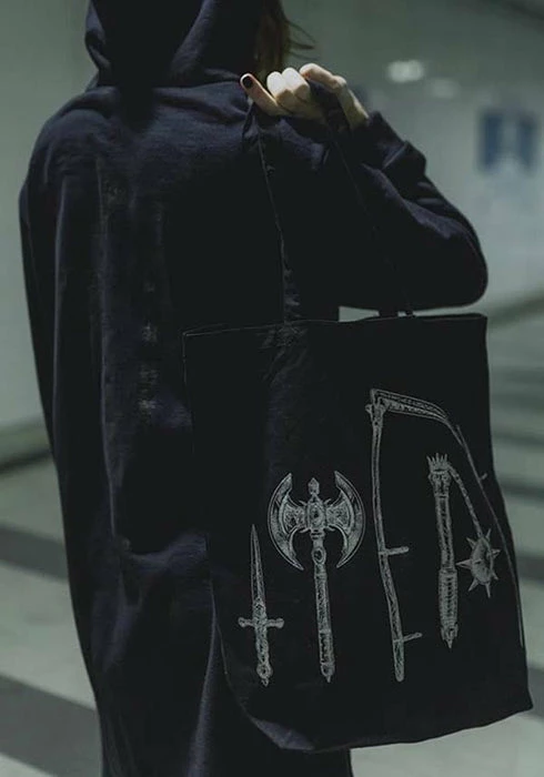 THE PRETTY CULT Van Helsing | TOTE BAG - Image 2